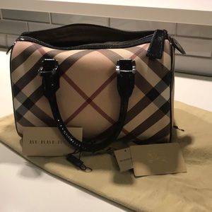 Burberry Chester supernova/black bag